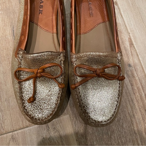 Butter soft kid leather “driving” loafers! - Picture 2 of 5